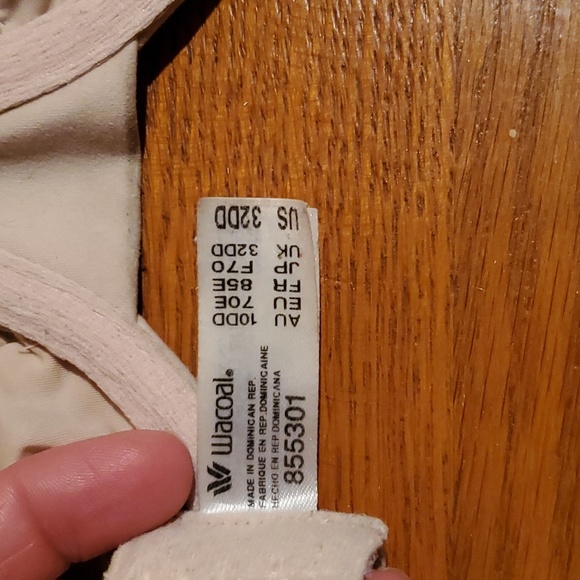 3/$25 Wacoal women's softly styled underwire bra 32DD - Picture 10 of 10